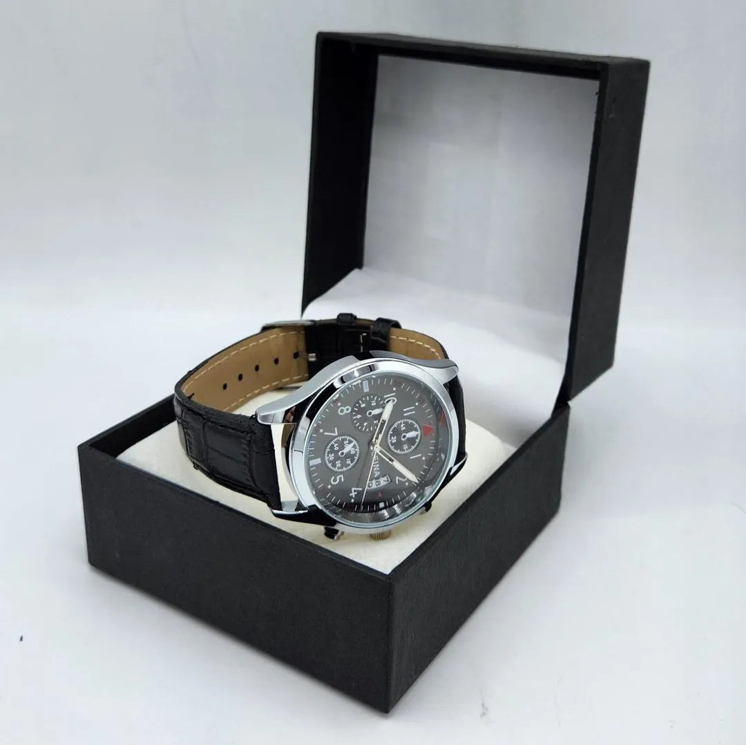 LEINA Classic Aviator Style Quartz Watch