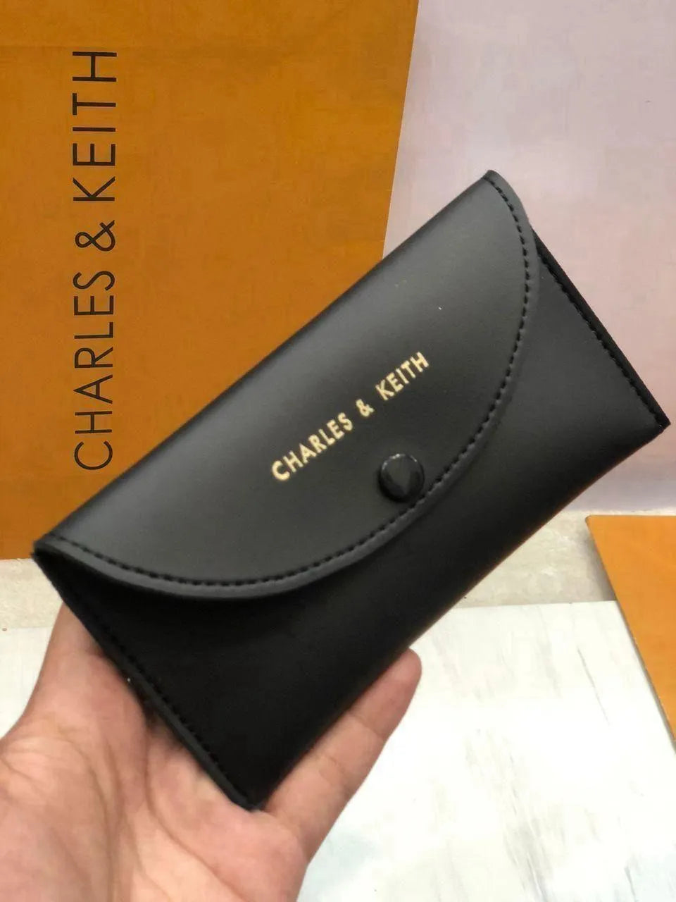 Stylish Women's Leather Hand Bag Set - 5 Pcs in Vibrant Colors